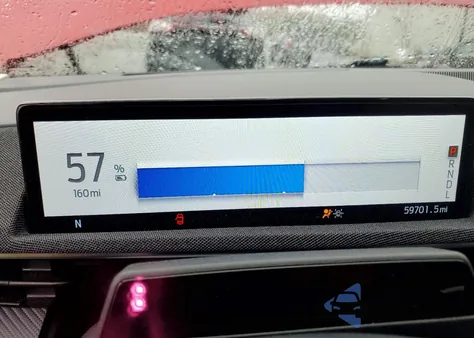 2021 Ford Mustang Mach-E Premium z USA, uszkodzony, nr VIN 3FMTK3R7XMMA44420